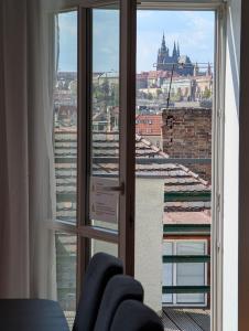 Skyline 127m Residence with Terrace - Prague Castle View