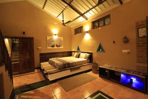 Surwahi Social Ecoestate Kanha
