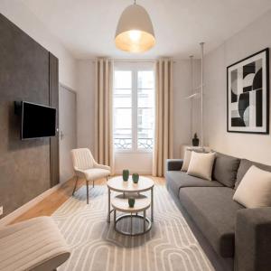 Champs Elysees - Prestige apartment for 4