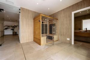 Villa Vega Luxury Living Premium Features Gym Jacuzzi