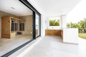 Villa Vega Luxury Living Premium Features Gym Jacuzzi