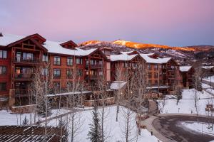 EL5307 - Emerald Lodge