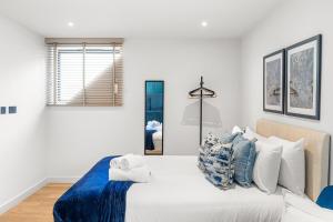 Cozy Urban Retreat - North London Gem