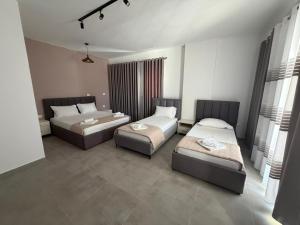 MiLen BGX by Santorini Residence