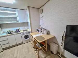Gangnam Station Cresyn2 4min Stay Signature Urban Cozy