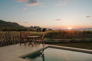 springs suites no3