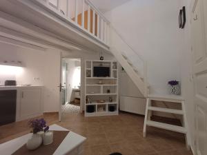 Romantic loft 2