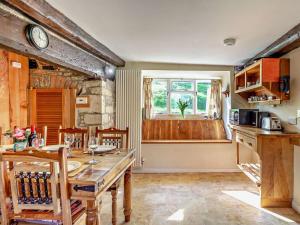 3 Bed in Weymouth oc-dc132