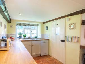 3 Bed in Dorchester oc-92343