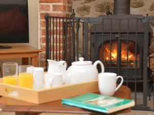 3 Bed in Bridport oc-dc122