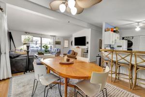 Bayard avenue 1600