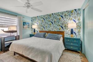 Bayard avenue 1600