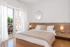 Apartments Tihi III