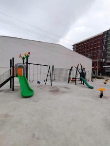 Dagos condo Primeworld with balcony and pool view