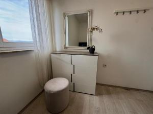 Apartments Orhidelia Njivice