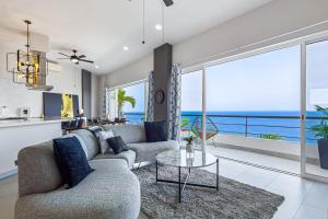 Penthouse Gardenias - Luxury retreat in Puerto Vallarta