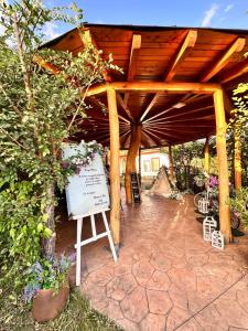 Cob Village - Casute din lut, self check-in, experienta in natura