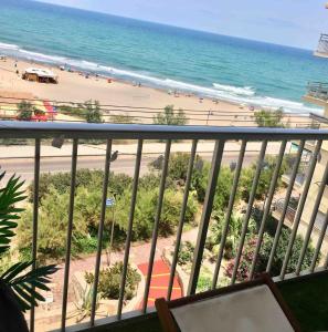 Apartamento con Vistas al Mar cerca de la Playa