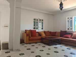 Magnifique villa pied dans leau ou presque!