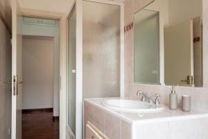 Casa Alice Near Vatican City - Modern, High Floor with View