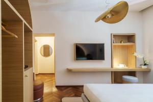 Suli Colosseum Designer Suites