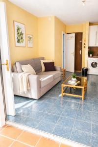 EUREKA C31 - Appartement RDC - Grande Terrasse - Piscine - 100m Plages