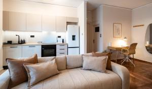 Sunny Modern Apt Side Acropolis View Ped Str