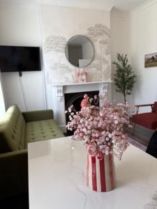 Bright & Stylish Flat for 6 - Near Kings Cross
