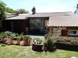 Studio de jardin dans son écrin de verdure