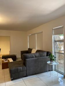 HappyNest 3BR Apartment