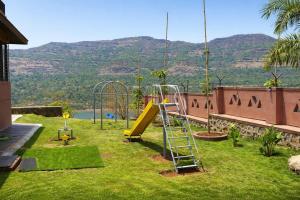 JALVARSHA Lakeview Villa Near Hadshi Temple, Mulshi