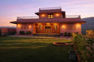 JALVARSHA Lakeview Villa Near Hadshi Temple, Mulshi