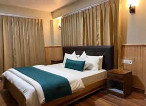 Star Continental Lachung