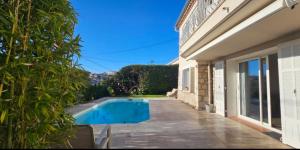Private Pool House , 10min Cannes
