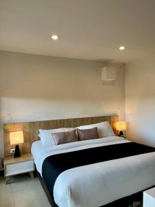 Fully equipped suite near JMC airport