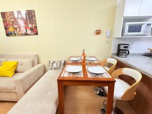 Central apartment with parking