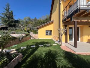 Casa Monika - Ruhige Oase mit Seeblick & Pool - nur 3 Wohnungen bei Lazise