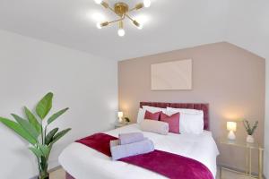 Spacious 3 Bed Countryside Home Sleeps 7 Parking