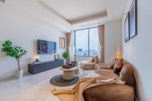 Delux Central 3 Bedrooms China Town, Pool, Sauna, City Gateway