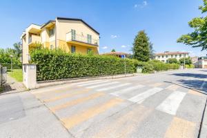 Appartamento Le Mimose - Lucca Apartment with Balcony - Happy Rentals