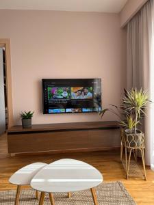 N6 Apartment