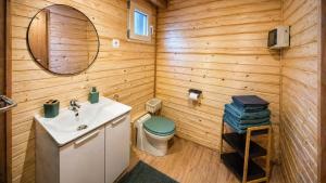 Cabane insolite en pleine nature - La cabane de Dim