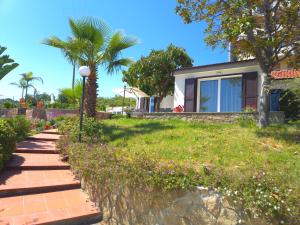 Oasis Villa - Sea View Pool, Sanremo