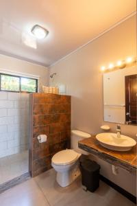 Villa 2 Pool Near Downtown Turrialba