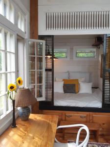 Longview Spectacular Forest Views on 88 Acres