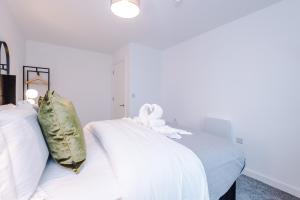 Cosy 1BR Home Near Media City & City Centre