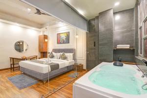Hotel The Arrow International Laxmi Nagar
