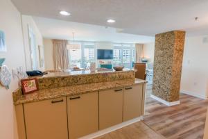 329 North Hampton, Expansive Balcony & Resort Amenities condo