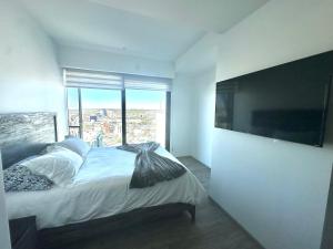 Exclusive Luxury Condo 2bd