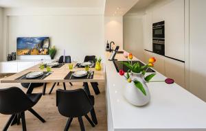 Amazing Apartment In Oostende With Wifi